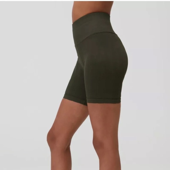 NWTs Spiritual Gangster | Women’s Green Amara Wide Rim Knit Bicycle Shorts S/XS - Picture 2 of 14